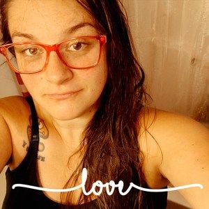 Meet your Posher, Alecia